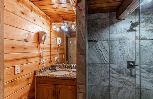 Ponca Condo | Ponca Cabin 4 - Cozy Cabin in the Heart of Ponca