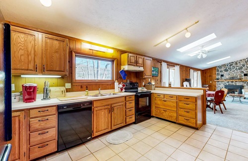 Moultonborough House | Pond & mountain view cabin with fireplace, workstation, W/D, deck, & internet