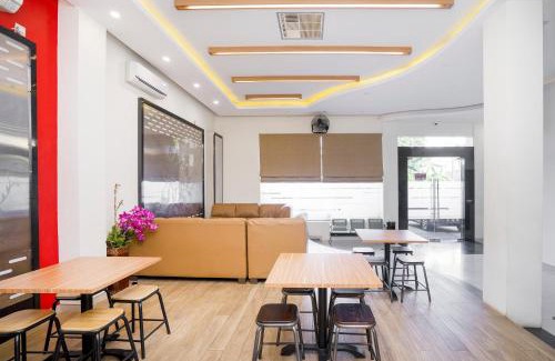 Samarinda House | Pondok Indah Guest House by ecommerceloka