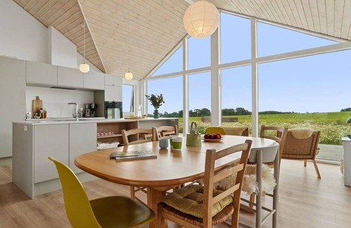 Svaneke House | "Pontus" - 500m from the sea by Interhome