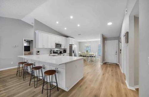 Cobbs Landing House | *Pool* 8.5 miles to Honeymoon Island. 4 bdr