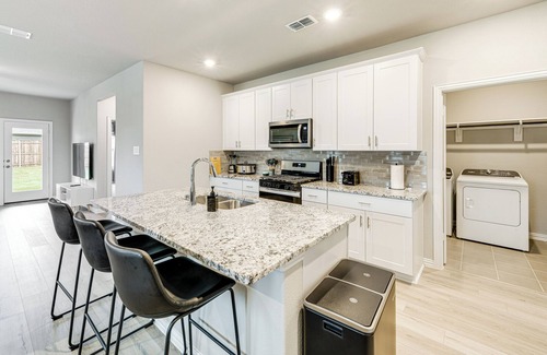 Princeton House | Pool Access: Modern Retreat in Lowry Crossing!