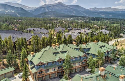 Four O'Clock Apartment | Pool and Hot Tub Access Breck Condo with Mtn Views