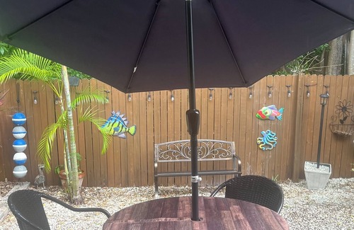 Islamorada House | Pool, Beach and Tennis Court! Fishing, swimming and relaxation!