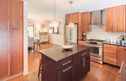New Castle House | POOL HOME on 1 acre! Perf for groups & families!