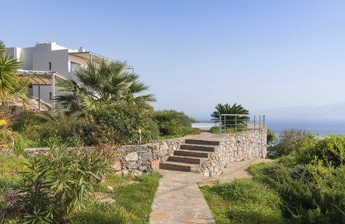Agios Nikolaos Villa | Pool, sea view, WLAN, well-kept garden