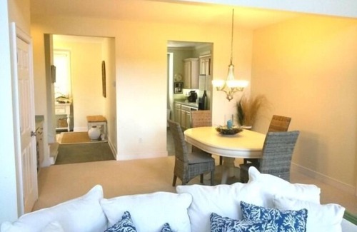 Smith Mountain Lake House | Pool table, Paddle board, Kayak, EZ dock, floater dock, WiFi.