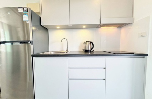 Kram Condo | Pool view 1bdrm, Sofabed, AC, Well equiped kitchenm 2 mins to the beach