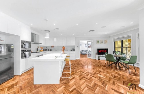 Beecroft House | Pool Villa | Perfect holiday and elegant living