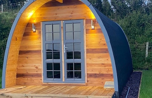 Woolacombe Cabin | Poole farm pods. The Ruby 1 lodge .