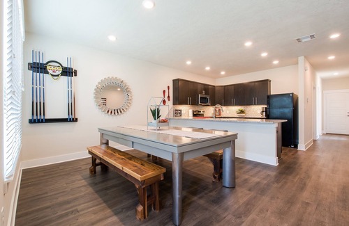 Wellborn House | POOLING AROUND in College Station! Contemporary Townhome in Great Location!