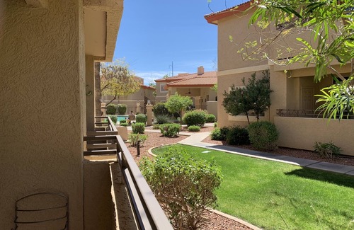 North Mountain Condo | Poolside Condo at Pointe Resort at Tapatio Cliffs
