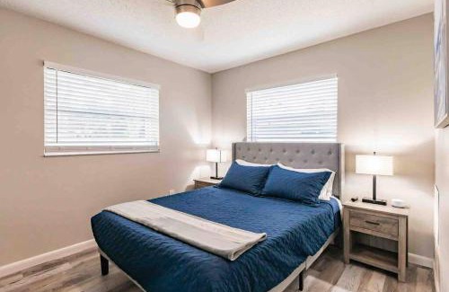Venice Gardens House | Poolside Oasis-5 miles from Venice Beach