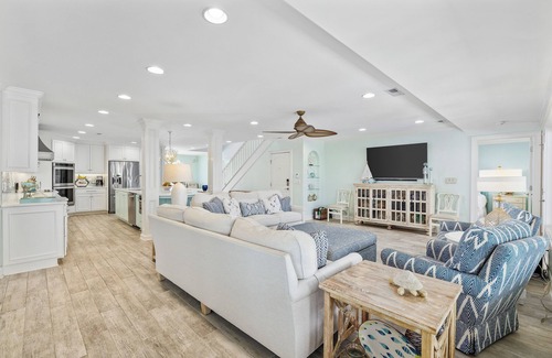 Inlet Harbour House | Pop-a-Cork: Waterfront home, pool, private beach + gated community!