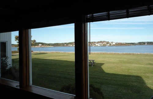 Phippsburg House | Popham Beachfront And Oceanfront Cottage