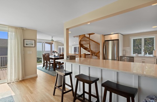 Popponesset House | Popponesset Beach House-3 bedroom, sleeps 6, A/C, 2 baths, one back from beach.