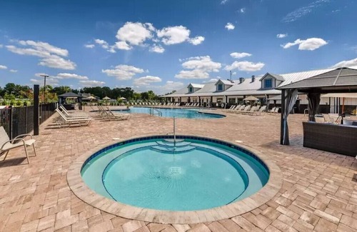Fellowship House | Poppop's Rambler at Champions Run Luxury Resort