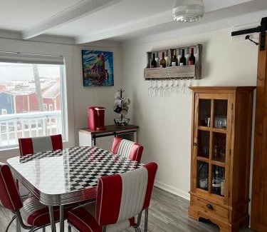 Twillingate House | PoppyJoe's