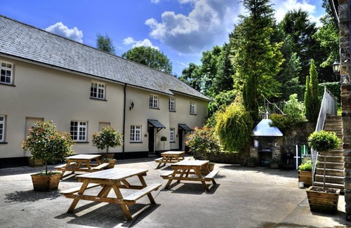 Tawstock Cottage | Popular family friendly cottages, heated indoor pool - 'Number Eight' sleeps 4