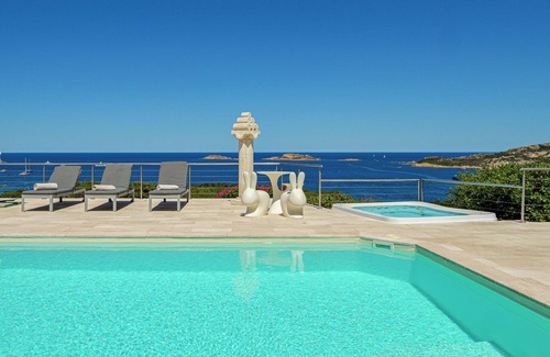 Pantogia Villa | PORT CERVO DESIGN AND COMFORT Villa pool and jacuzzi, beautiful view Pevero