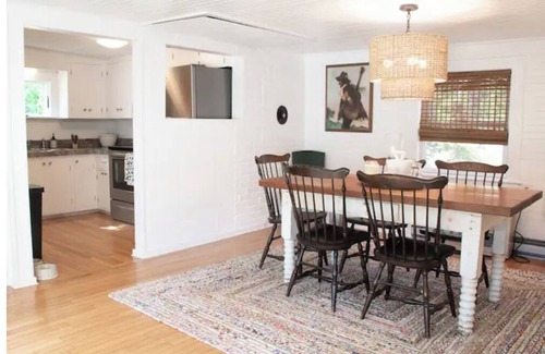 Port Clyde Cottage | Port Clyde! Walk to lighthouse, village, and beach