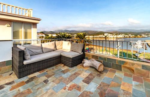 Llanca Apartment | Port de Llançà 32 - Dúplex en 1ª línea de playa