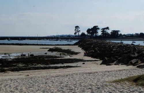 La Foret-Fouesnant Apartment | PORT LA FORET T2 avec jardin 300m de la plage