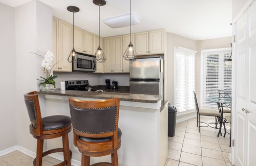Isle of Palms Condo | Port O Call C201 End Unit