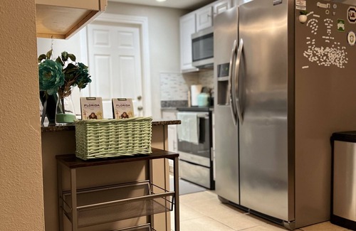 Bayonet Point Cottage | Port Richey Beach Themed Oasis, Family/Pet-Friendly Getaway Near Tampa Bay