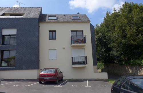 Vannes Apartment | Port Valves & access to the Morbihan Gulf charm of downtown histor