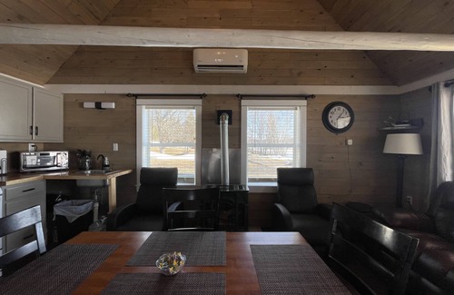 Portage Lake Cabin | Portage Lakeside Cabins, The Moose Shed