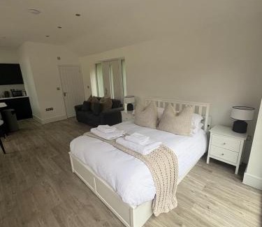 Stanton Drew House | Portbridge Nest