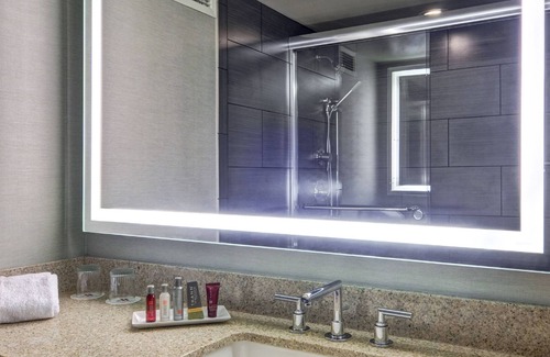 Downtown Portland Hotel | Portland Marriott Downtown Waterfront