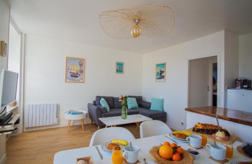 Concarneau Apartment | -PORTO- Elegant T3 avec vue sur la ville-close