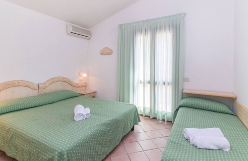Capo d'Orso Villa | Porto Mannu Villa 4a with Private Terrace, Private Garden and Air Conditioning