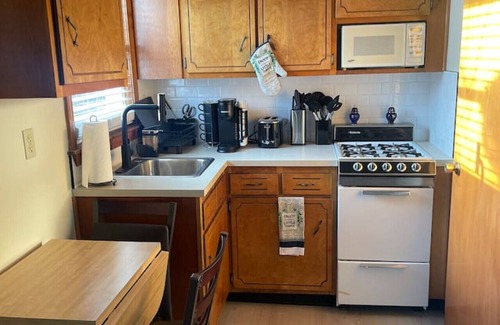 Portsmouth House | Portsmouth Special at Cove