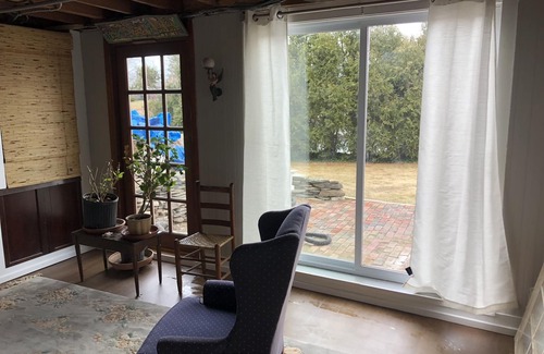 Portsmouth House | Portsmouth waterfront and private!