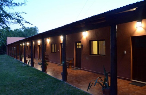 Colonia Carlos Pellegrini Hotel | Posada Che Teindy