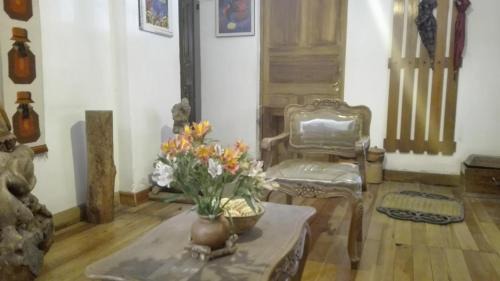El Tambo Hotel | Posada Junco y Capuli
