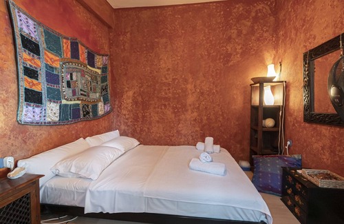 Siviri Apartment | Poseidon Seafront Apartment by RentalsPro