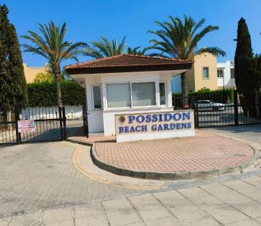 Possidon Beach Gardens Apartment | Possidon Beach Getaway