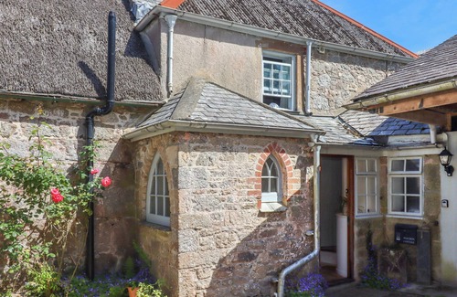 Sticklepath House | POST BOX COTTAGE, pet friendly, character holiday cottage in Chagford