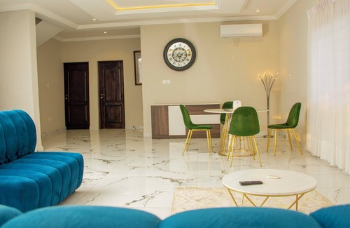 East Legon House | Pot of Gold Butler Residence
