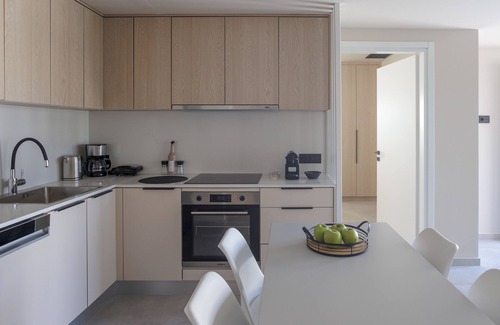 Gournai House | Potame Suite by Estia, Renia with Pool View
