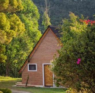 Santo Antonio do Pinhal Hotel | Pousada Casa Da Colina