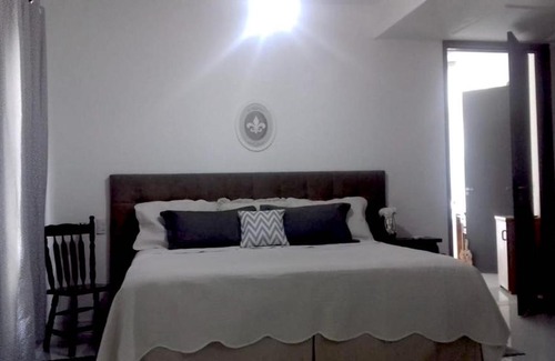 Volta Redonda Hotel | Pousada Flor De Lis Homestay