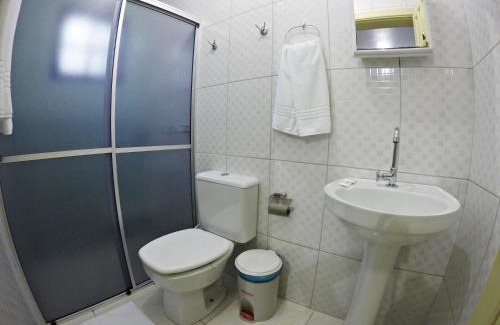 C A I C Hotel | Pousada Justen