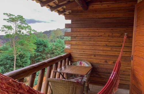Pedra Azul Apartment | Pousada Peterle