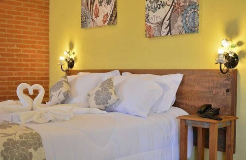 Serra Negra Hotel | Pousada Villa dos Leais