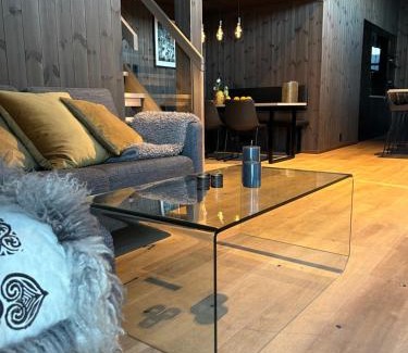 Sogndal House | Pow Panorama - High standard Mountain home